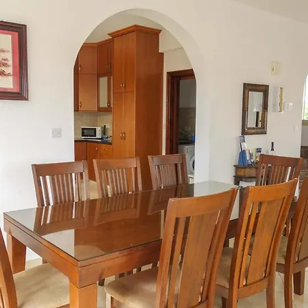 Banana Palm Villa *